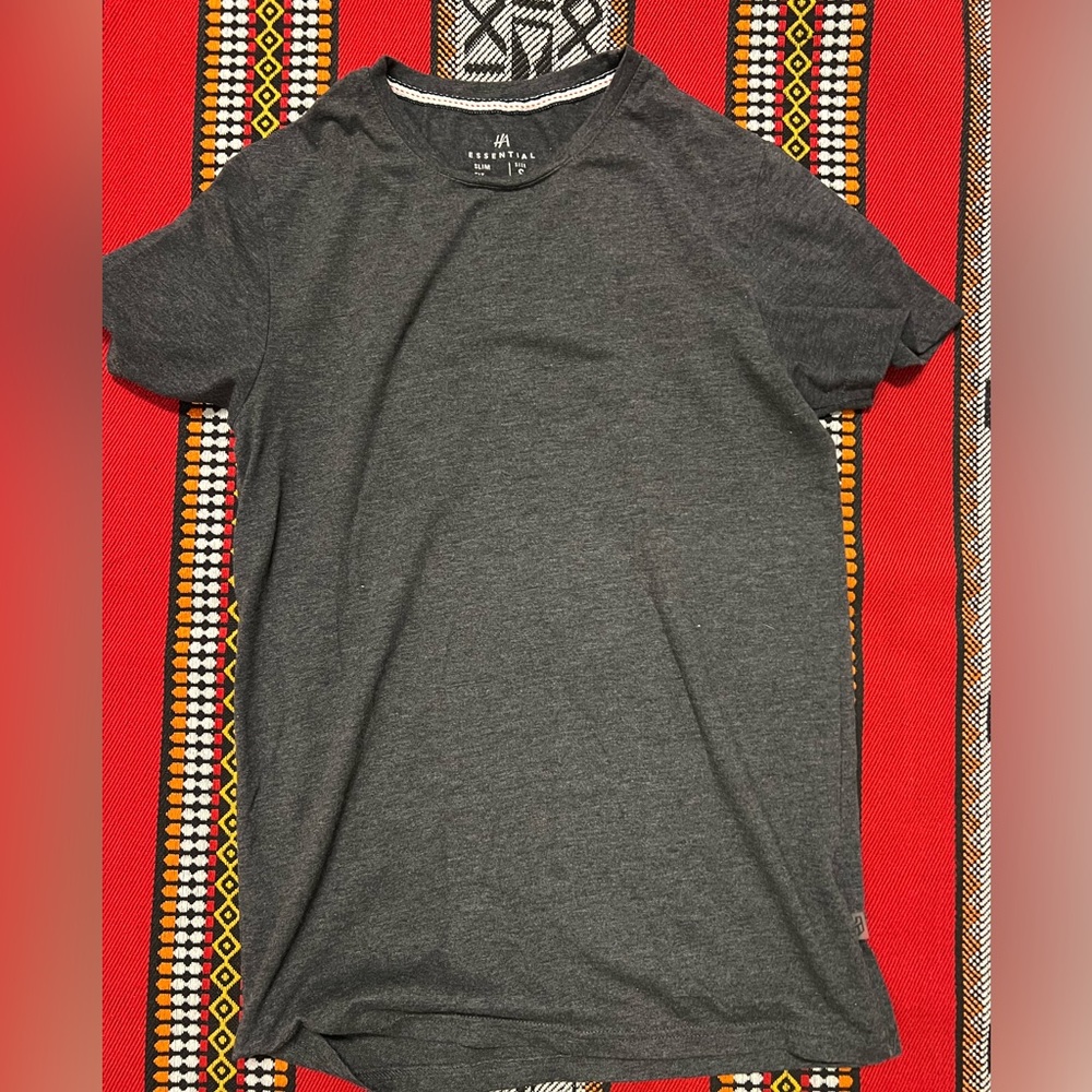 Essential Slim Fit Tee by HA - Size Small